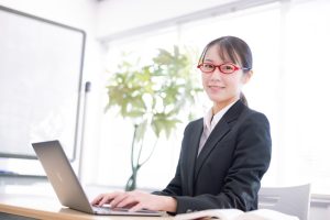 専業主婦でも借りれる街金は